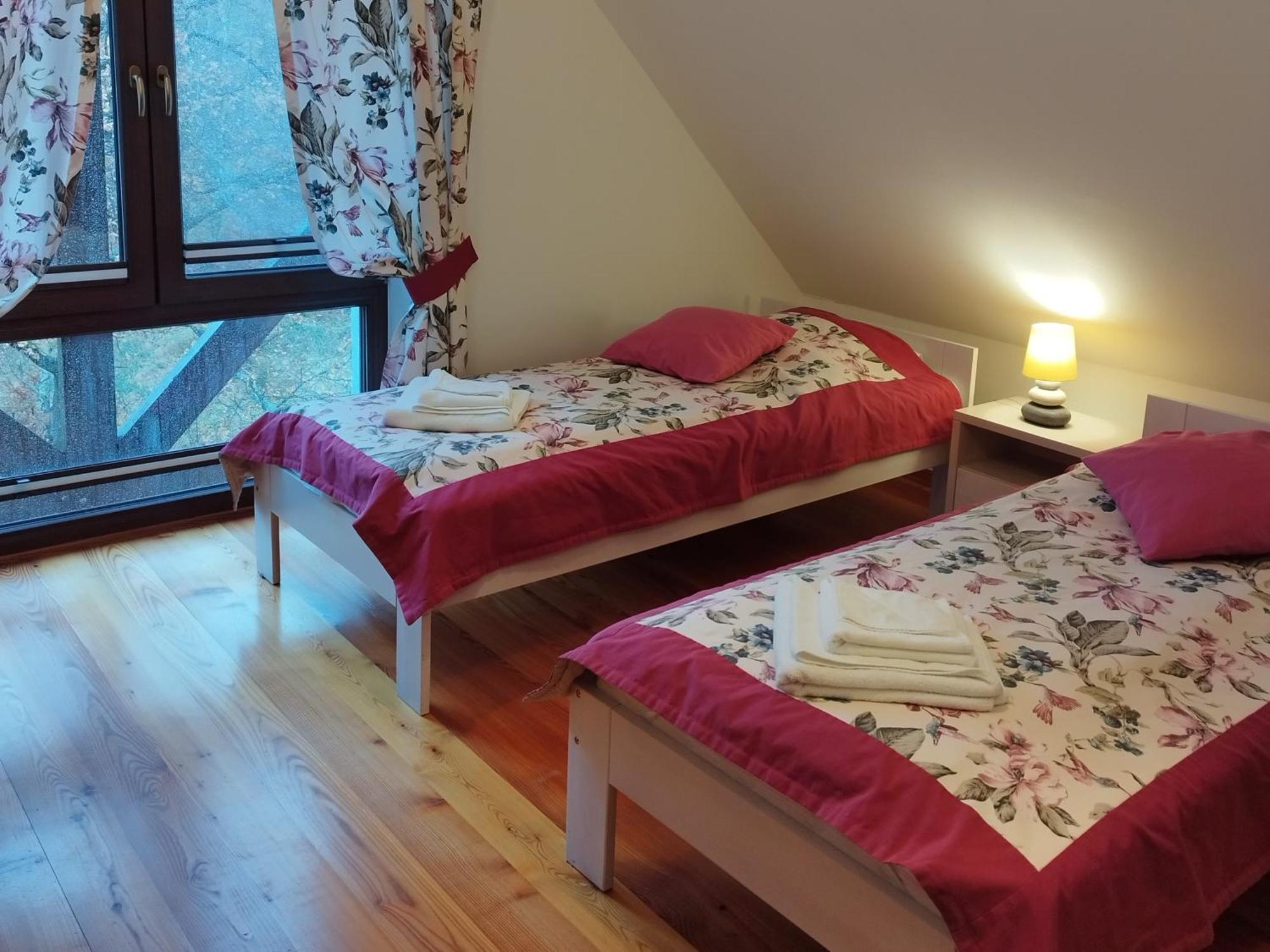 Apartamety I Pokoje Goscinne Na Jaskolczej Swieradow-Zdroj Ngoại thất bức ảnh